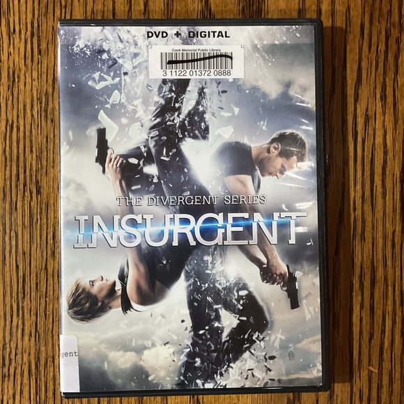 Divergent, Insurgent & Allegiant DVD series - Picture 6 of 9